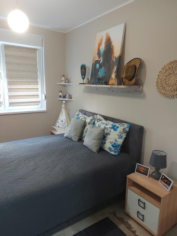 # Espresso 2 Apartman sa garazom Sremska Mitrovica Esterno foto